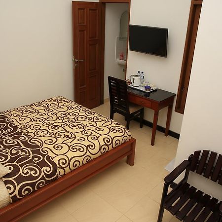 Puri Kusuma Guest House Tabanan  Room photo